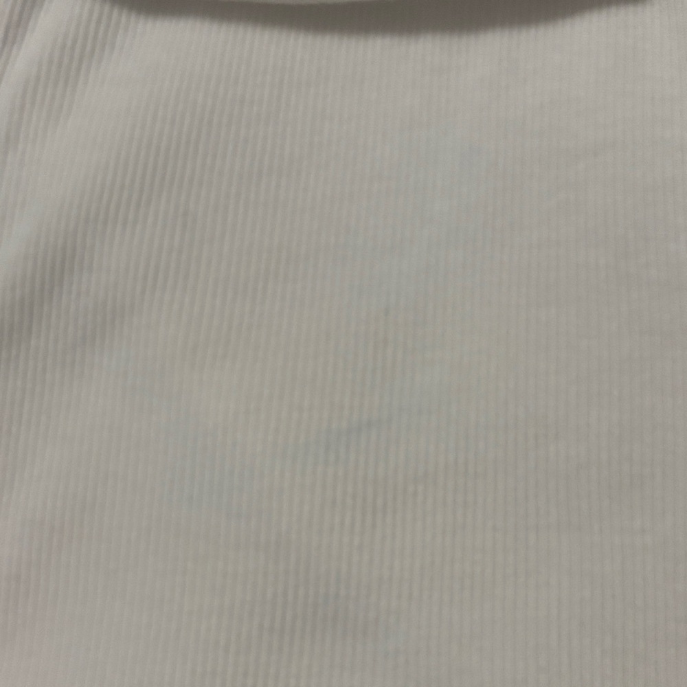 Hollister White Ribbed Deep V Long-Sleeve Tee - Picture 3 of 4